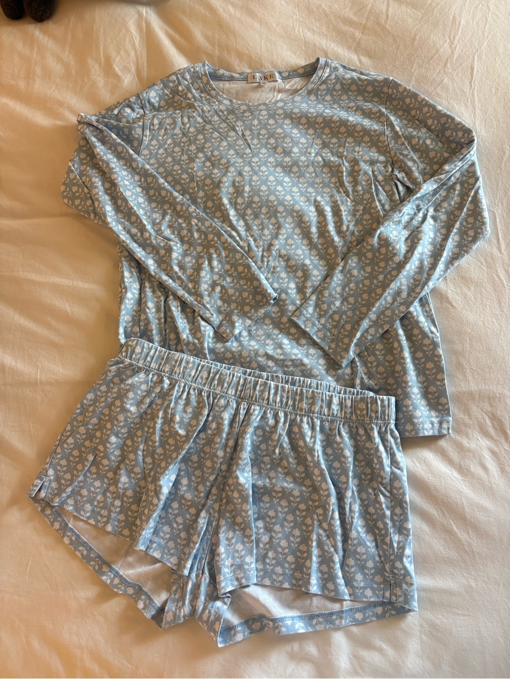 LAKE Pajama Set Women’s Long Sleeve Shorts Pajama Set - Light Blue Floral